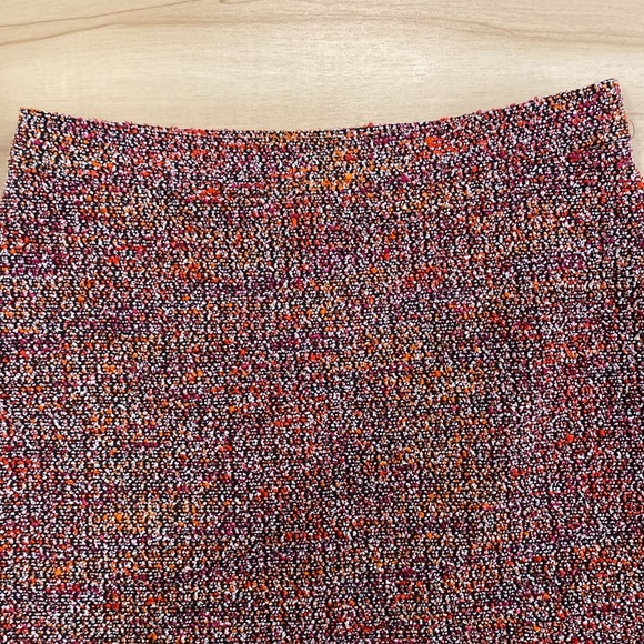 Loft Tweed Peplum Skirt Size 4 - Picture 5 of 13